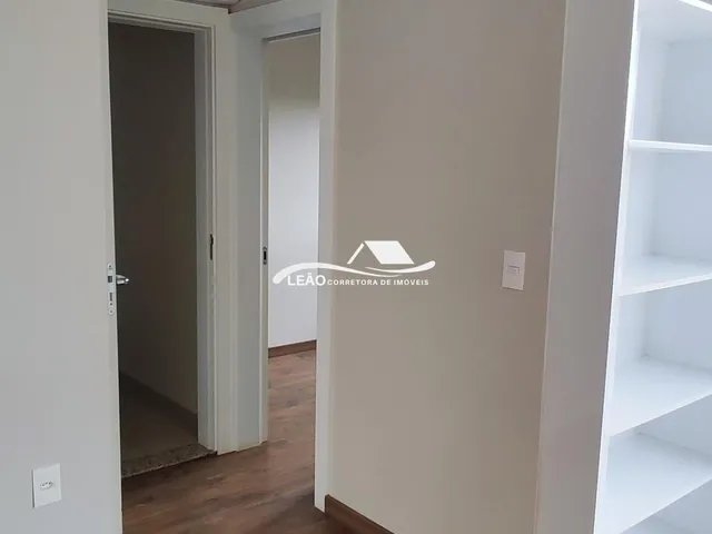 Imagem 16: Apartamento com Vista da Cidade
