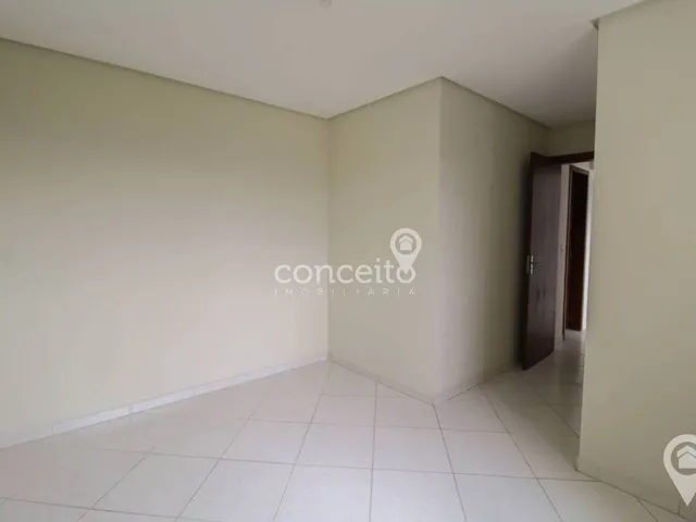 Imagem 14: Apartamento Semimobiliado com 2 Dormitórios na Água Verde!