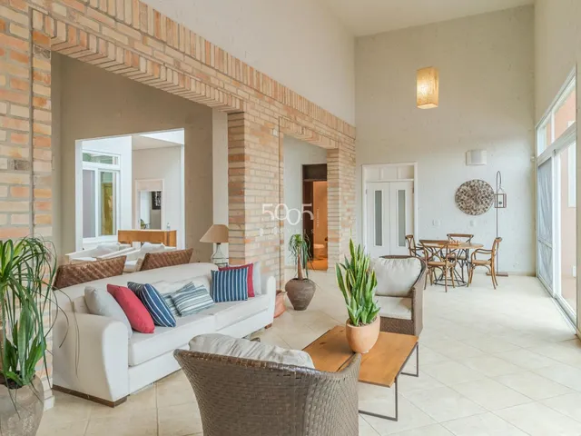 Imagem 6: Casa para Locação com 5 Amplas Suítes e 812M²