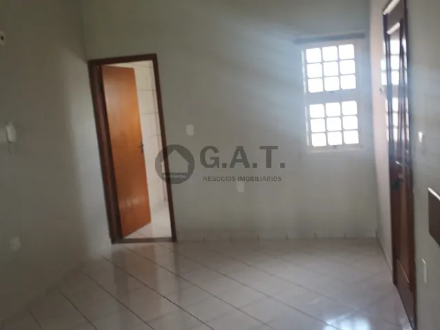 Imagem 2: Aluguel de Sala Comercial na Vila Angelica, Sorocaba-Sp: 2 Salas, 1 Banheiro, 45M² de Área. Venha Conferir!