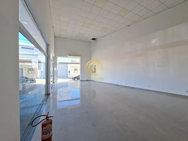 Imagem 4: Ponto Comercial Estratégico no Centro ? 266M² e 3 Vagas Frontais!