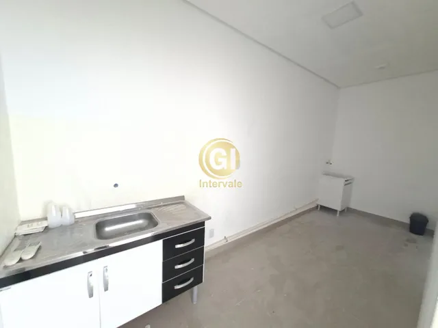 Imagem 7: Ponto Comercial Estratégico no Centro ? 266M² e 3 Vagas Frontais!