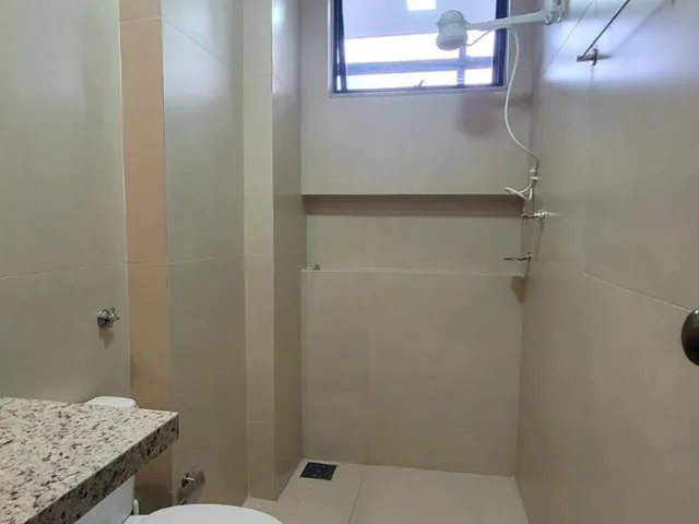 Imagem 3: Apartamento com Closet e Sacada no Edifício Palácio do Rádio
