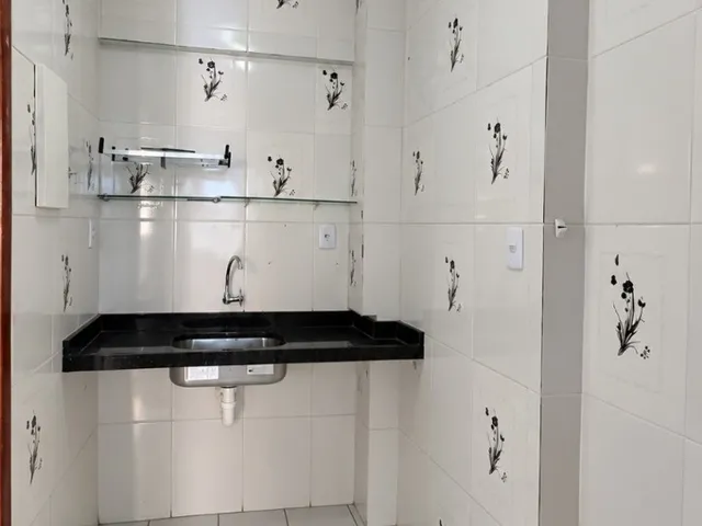 Imagem 4: Apartamento com Closet e Sacada no Edifício Palácio do Rádio