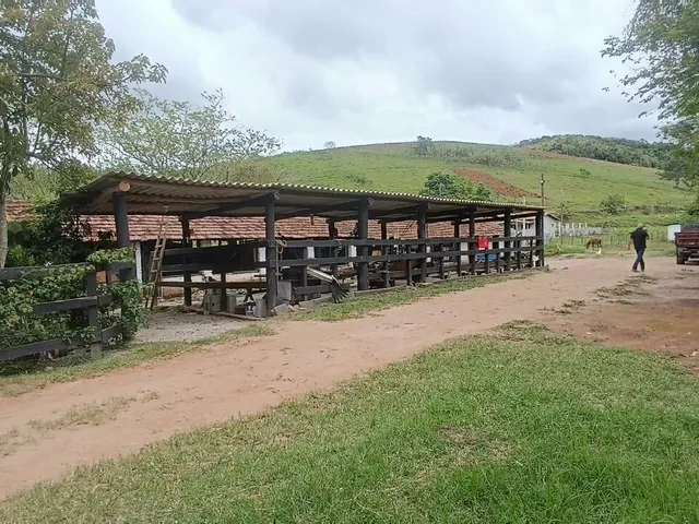 Imagem 14: Sitio em Jambeiro