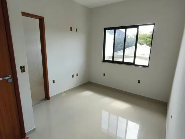 Imagem 2: 2 Quartos • 2 Vagas • 3 Banheiros