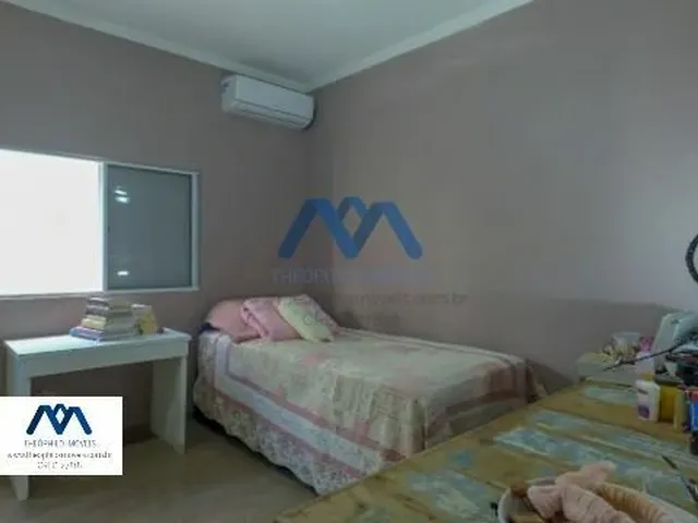 Imagem 10: Linda Casa em Condomínio À Venda