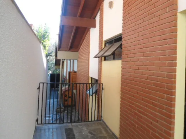 Imagem: Mansão, 8 Dormitório(S), 8 Banheiro(S)