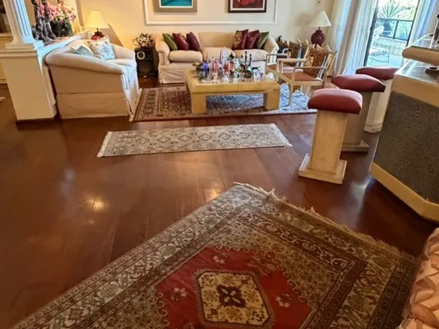Imagem 1: Apartamento À Venda no Terraces de Ondina com 4/4, 2 Suítes, Vista Mar e Varandão no Morro do Escravo Miguel!