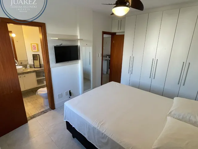 Imagem 8: Apto 1/4 e Sala, Sendo Suíte, Mobiliado, Possui Quarto de Empregada, Área de Serviço e Vaga de Garagem Privativa