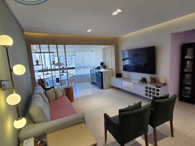 Imagem 1: Apto À Venda no Pituba Ville com 142 M², Suíte Master com Closet, Vista Privilegiada e 3 Vagas de Garagem!