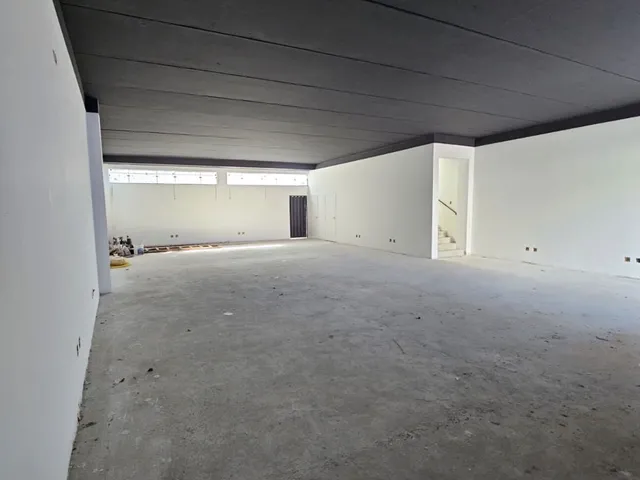 Imagem 3: Galpão Comercial Reformado no Wanel Ville, em Sorocaba