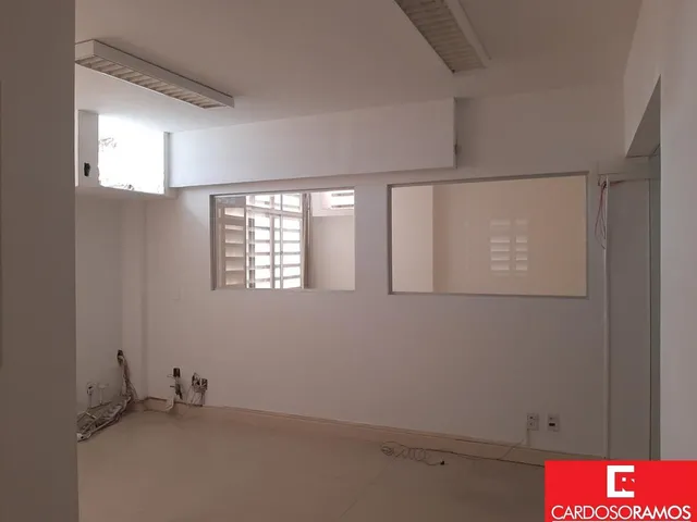 Imagem 10: 0 Loja com 2 vagas na garagem