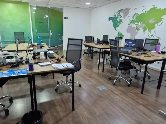 Imagem 3: 0 Loja com 10 vagas na garagem