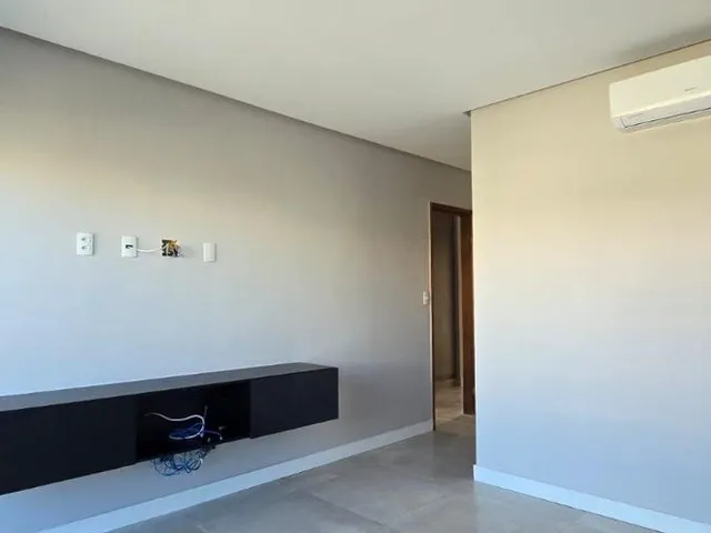Imagem 2: 0 Casa com 4 dormitórios