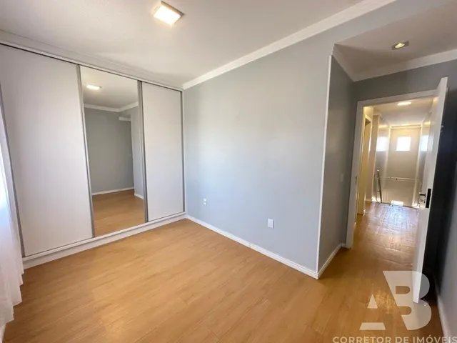 Imagem 8: Imperdível Oportunidade de Adquirir Casa de 3 Quartos e 6 Vagas em Camboriú-Sc no Bairro santa Regina!
