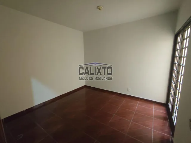 Imagem 7: Casa Bairro santa Mônica