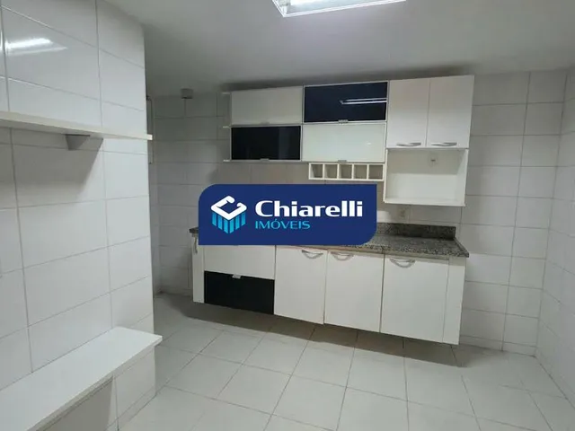 Imagem 8: Apartamento Espaçoso com 3 Quartos e Suíte em Icaraí, Niterói, Rio de Janeiro