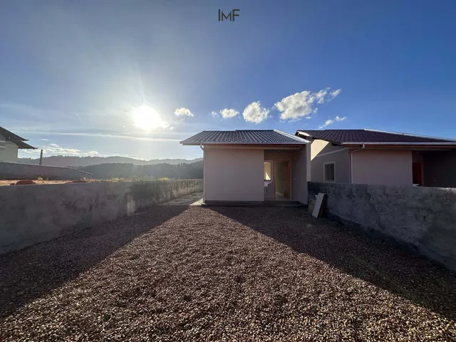 Imagem: Casa À Venda no Bairro Arapongas - Indaial/Sc