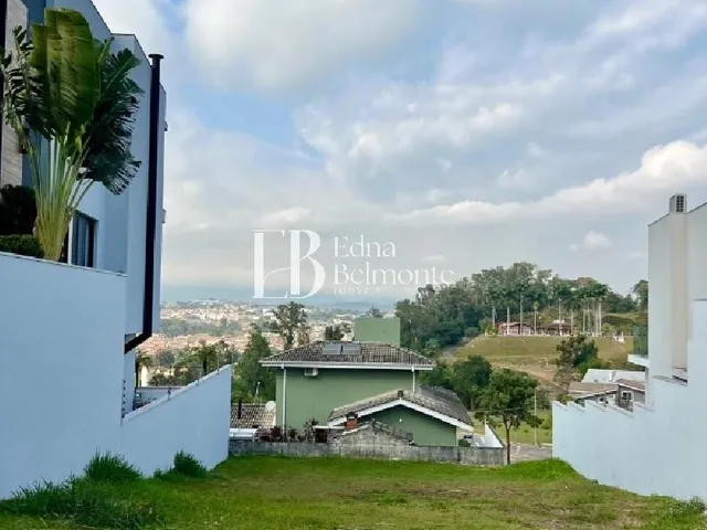 Imagem: Maravilhoso Terreno para Venda con 387M2