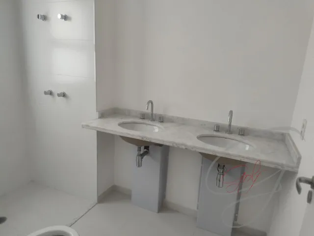 Imagem 4: Apartamento de Luxo na Vila São Francisco: 4 Quartos, 4 Suítes, 3 Salas, 4 Banheiros, 4 Vagas na Cidade de Osasco-Sp