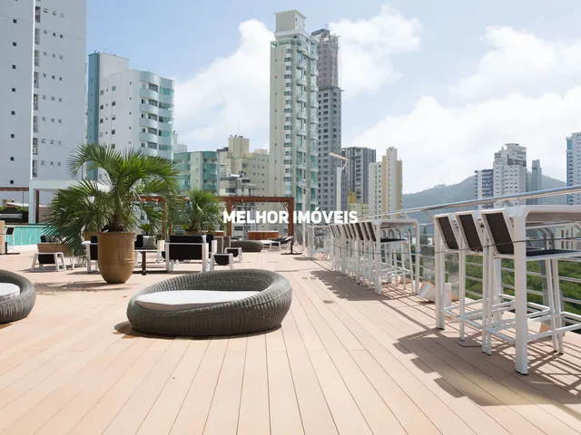 Imagem 3: Apartamento À Venda com 3 Suítes e Vaga Náutica em Balneário Camboriú