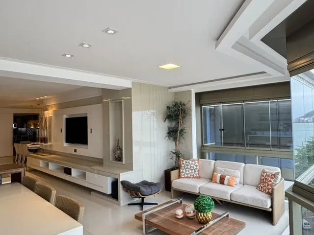 Imagem 15: Apartamento Alto Padrão, Frente o Mar, 4 Suítes, 2 Closets, Decorado, 4 Vagas, Lazer Completo