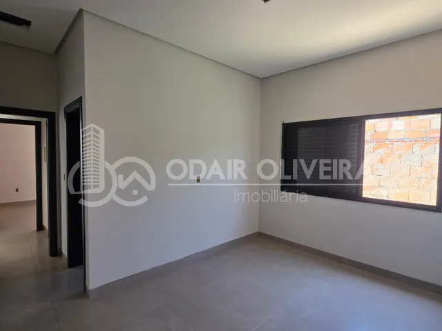 Imagem 11: Casa com Suíte À Venda no Nova Passos 1 em Passos-Mg