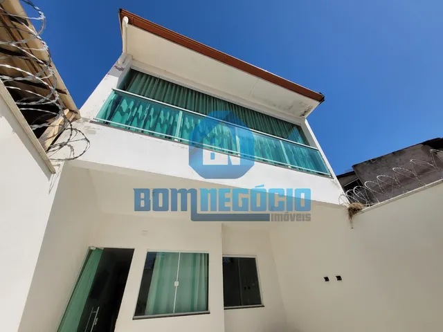 Imagem: Casa com 3 Dormitórios À Venda, Castanheiras