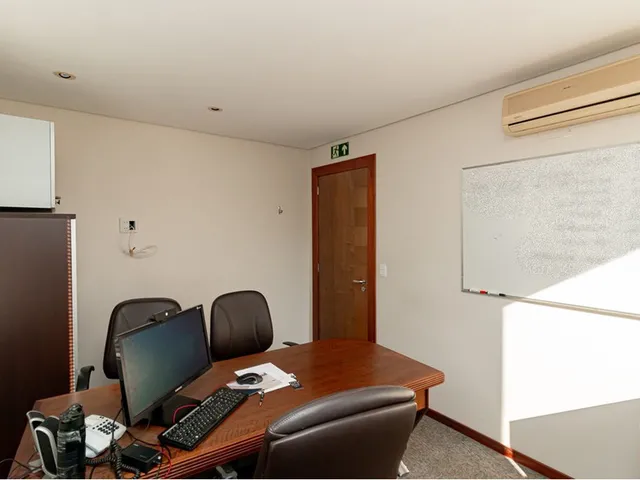 Imagem 2: Mdb 230 Sala 87 Sala comercial com 3 banheiros