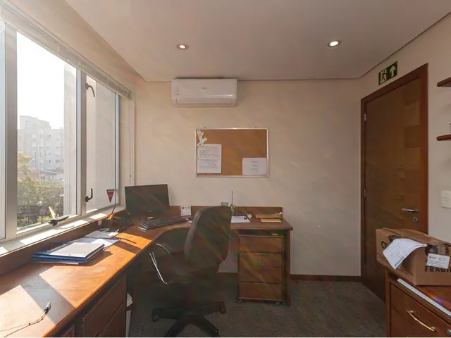 Imagem 4: Mdb 230 Sala 87 Sala comercial com 3 banheiros