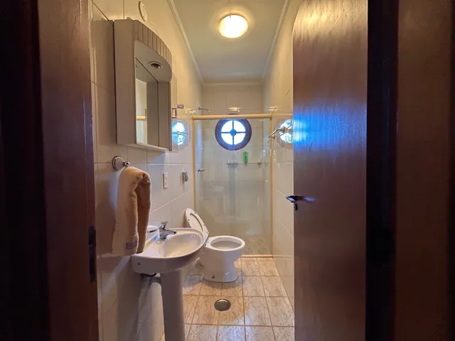 Imagem 14: Apartamento para Venda em Vila Iara com 4 Quartos, Sendo 4 Suítes, 178M²