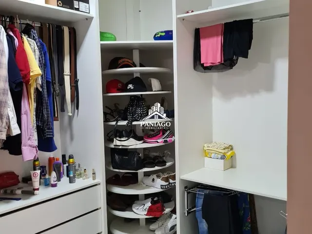 Imagem 8: Casa com 3 Quartos, Piscina e Energia Solar À Venda no Jardim Comodoro