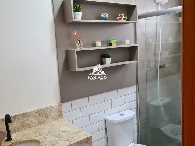 Imagem 3: Casa com 3 Quartos, Piscina e Energia Solar À Venda no Jardim Comodoro