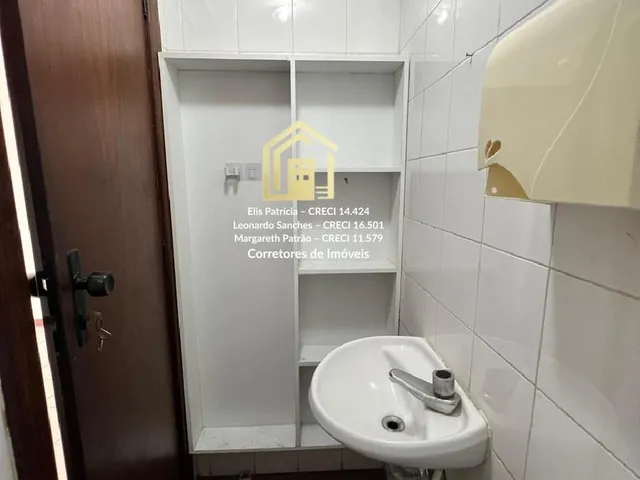 Imagem 2: Sala Comercial no Empresarial Tancredo Neves, Costa Azul