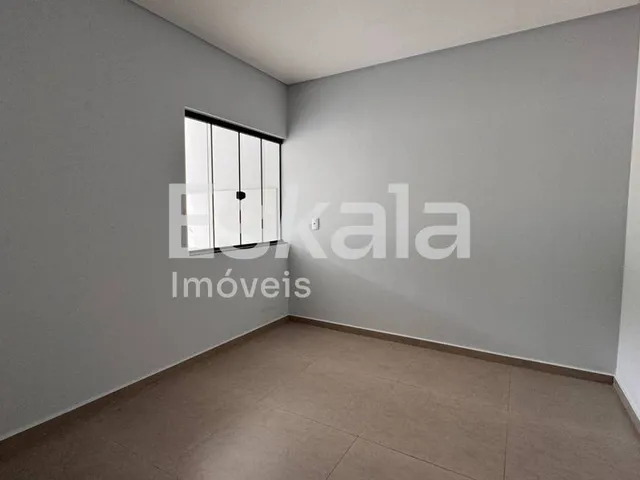 Imagem 2: Casa Geminada com 3 Dormitórios Sendo 01 Suíte