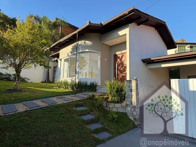 Imagem: Casa Reformada À Venda no Centro de Florianópolis