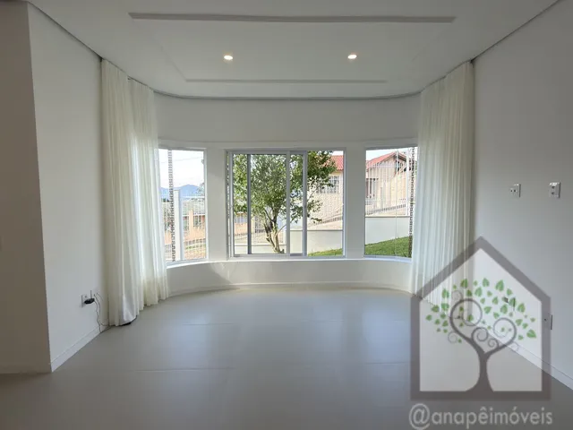 Imagem 14: Casa Reformada À Venda no Centro de Florianópolis