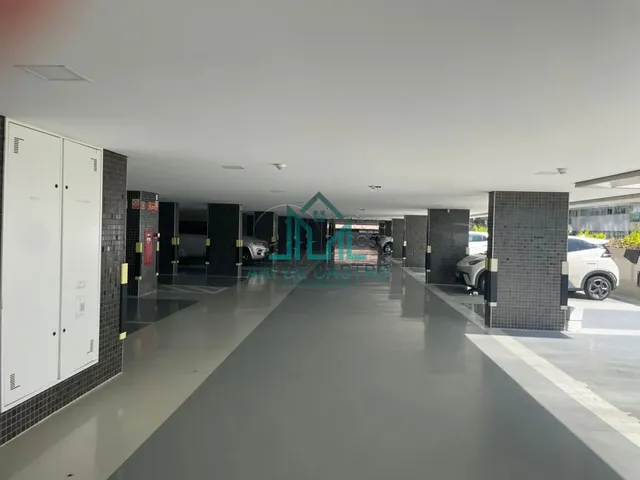Imagem 9: Apartamento 4 Suítes, 388M², Varanda com Vista Mar da Praia de Ponta Verde, 5 Vagas Á Venda em Maceió Alagoas