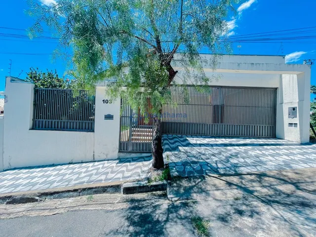 Imagem: Casa Residencial em Alfenas - Mg, Residencial