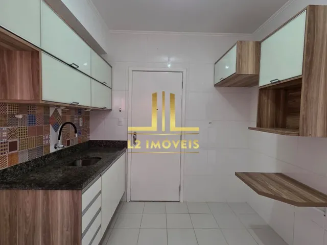 Imagem 11: Apartamento - 2/4 Sendo 1 Suíte - 74M² - Gabinete - 01 Vaga Coberta - Imbuí