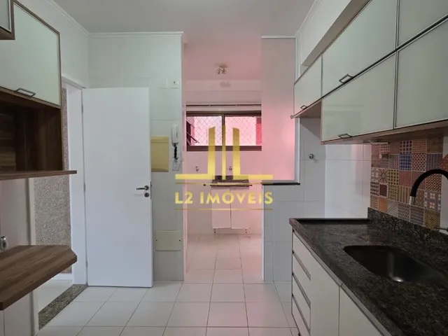 Imagem 13: Apartamento - 2/4 Sendo 1 Suíte - 74M² - Gabinete - 01 Vaga Coberta - Imbuí