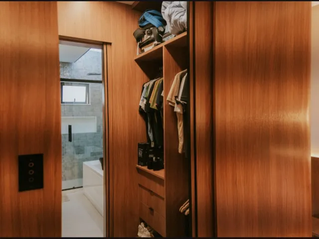 Imagem 10: Casa de Alto Padrão com 3 Suítes À Venda em Abrantes