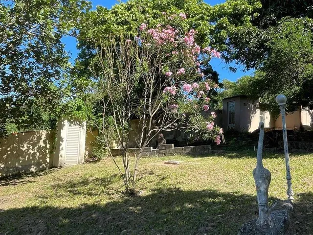 Imagem 2: Casa À Venda em Maricá, com 2 Quartos, 960M²
