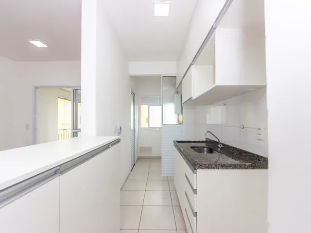 Imagem 13: Apartamento para Venda em santa Maria com 3 Quartos, Sendo 1 Suíte, 65M²