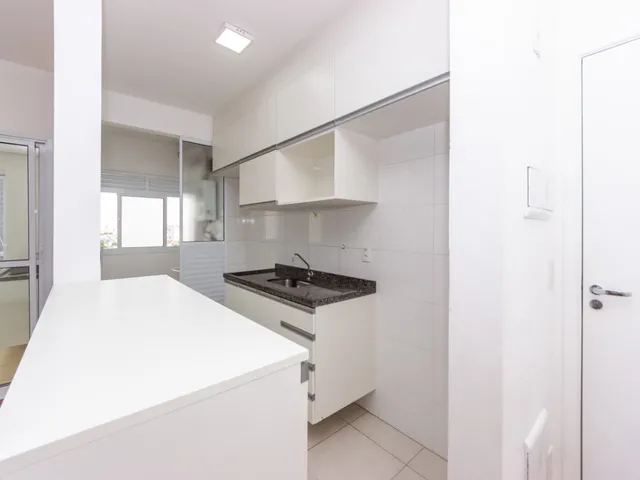 Imagem 5: Apartamento para Venda em santa Maria com 3 Quartos, Sendo 1 Suíte, 65M²