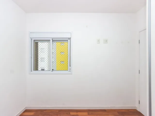 Imagem 16: Apartamento para Venda em santa Maria com 3 Quartos, Sendo 1 Suíte, 65M²