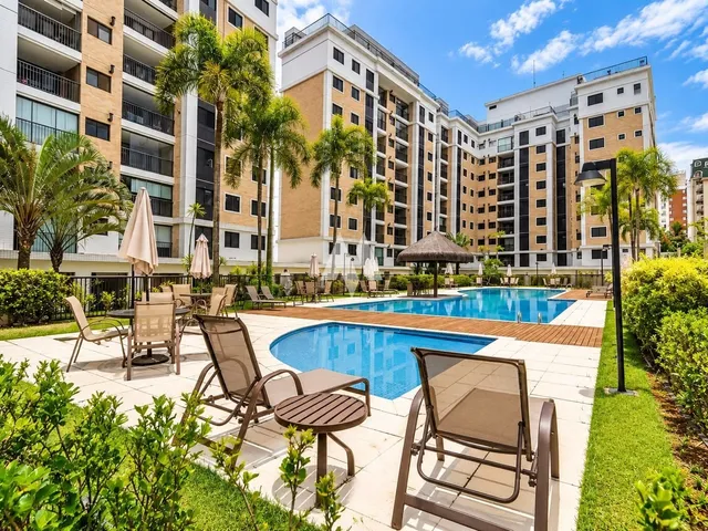 Imagem: Apartamento com 2 Dormitórios e Varanda