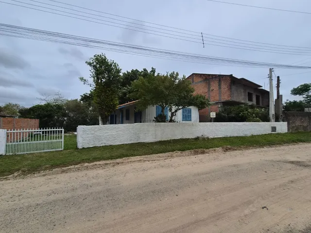 Imagem: Venda - Casas - 2 Dormitórios - - Laguna