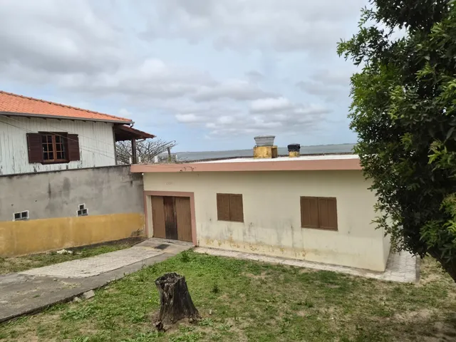 Imagem 3: Venda - Casas - 2 Dormitórios - - Laguna - Sc